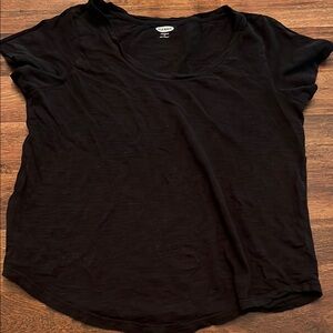 Old Navy Black Relaxed Fit T-Shirt